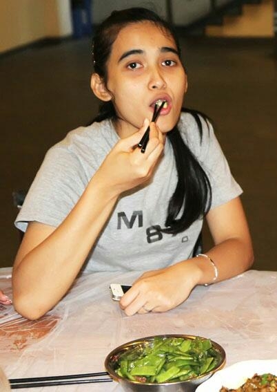 Cute picture of Anneke Feinya Agustine
