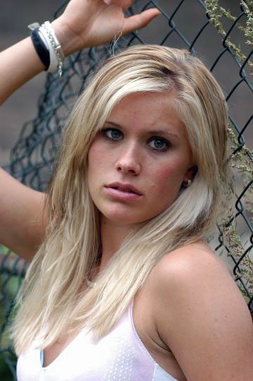 Beautiful Carola Bott